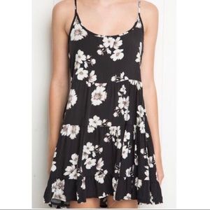 Brandy and Melville Jada Floral Dress Black&White